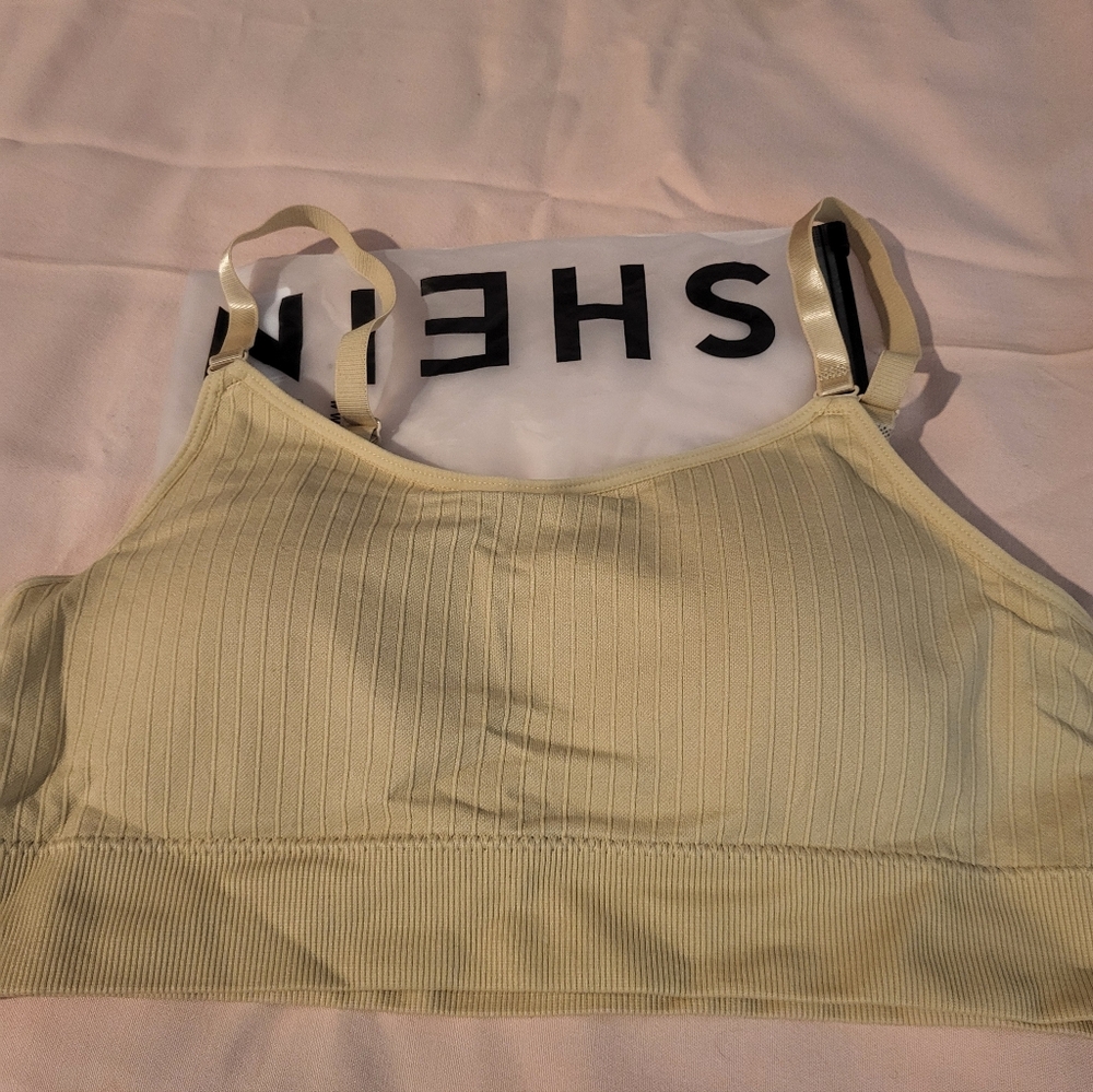 Women's Bundle Of Intimates..NWOT
